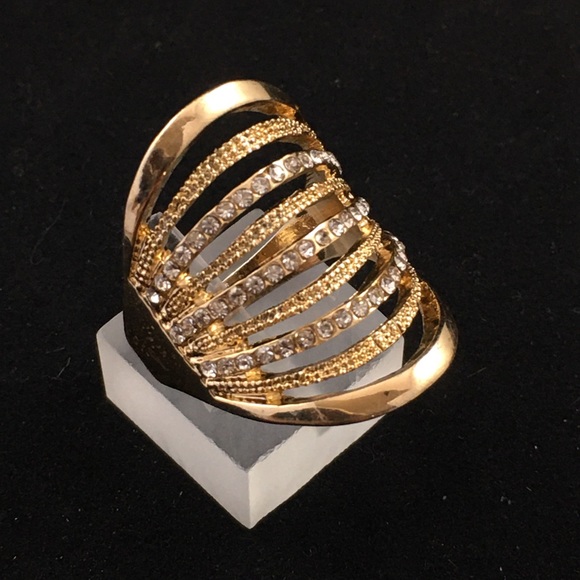 Gold Rhinestone Ring - Picture 1 of 4